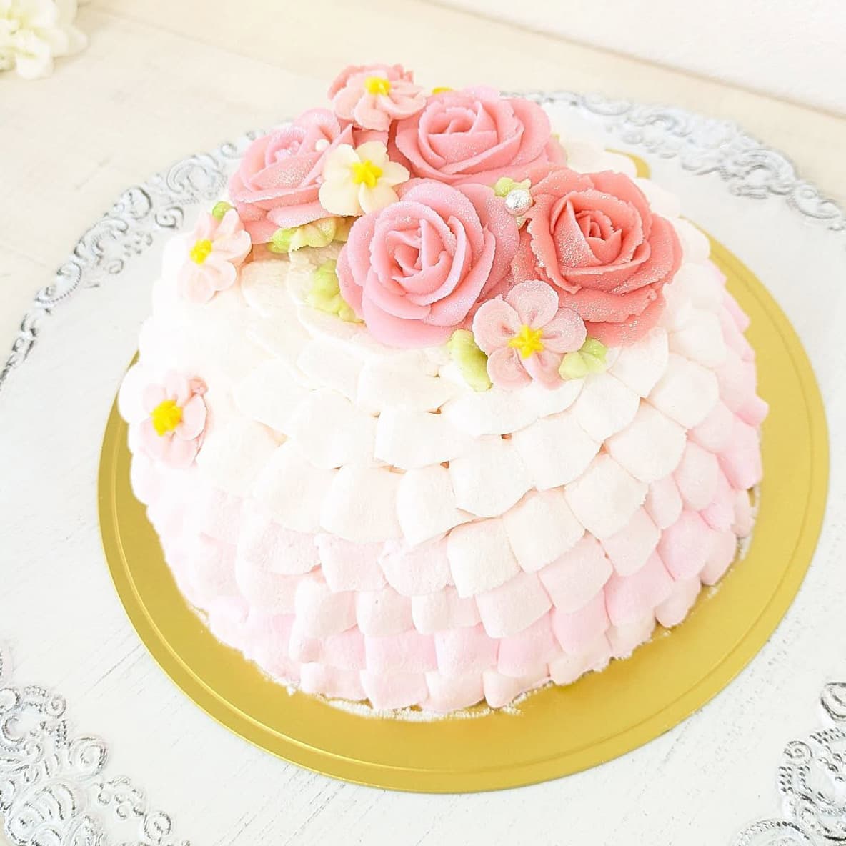 富士市かわいいケーキ屋さんテテのホールケーキ