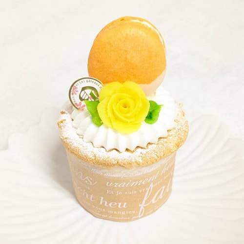 富士市ケーキ屋テテのチーズミックスベリーのカップケーキ