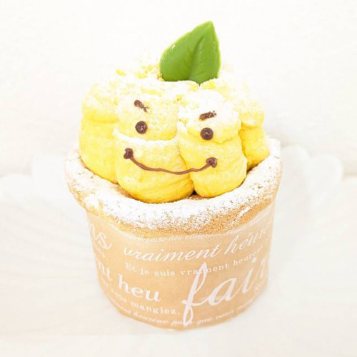 富士市かわいいケーキ屋さんテテのカップケーキ・かぼちゃクリーム